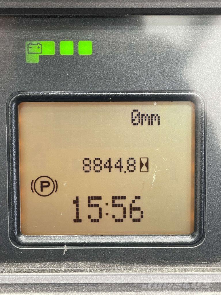 Linde R16HD-1120 Reach truck