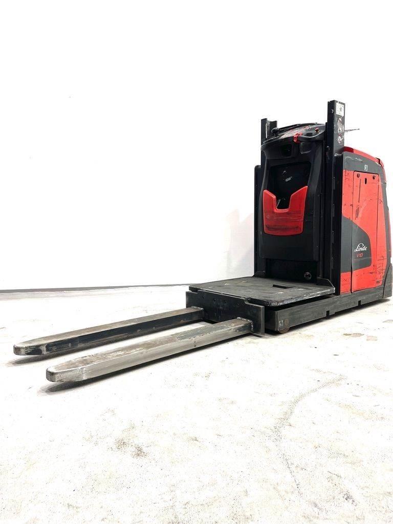 Linde V10-5212 Low lift order picker