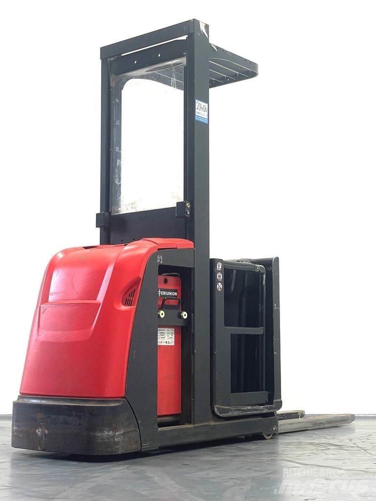 Linde V10-5212 Low lift order picker