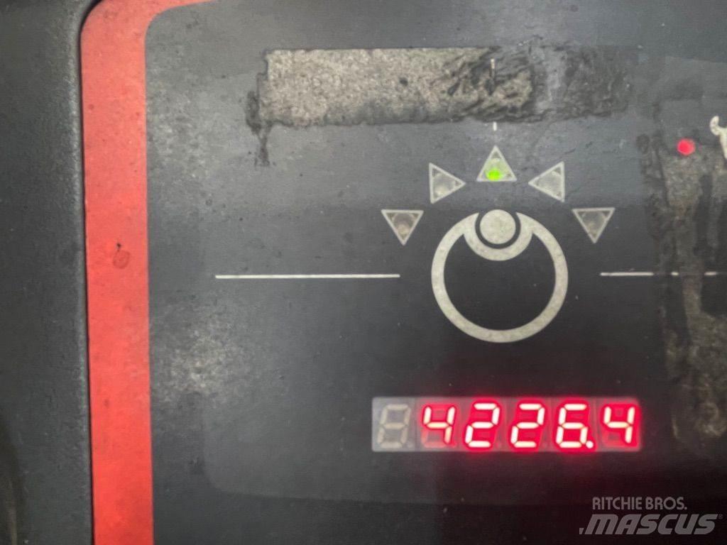 Linde V10-5212 Low lift order picker
