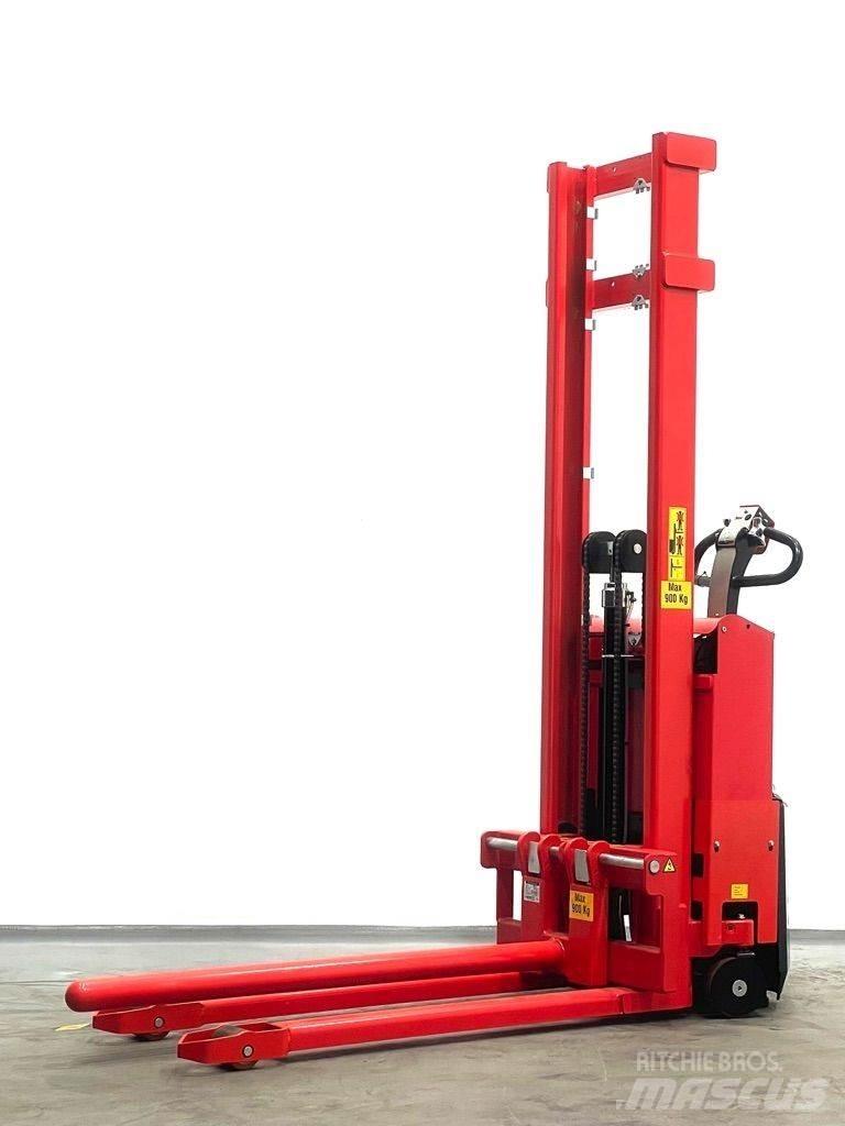 Logitrans Self1002 Pedestrian stacker