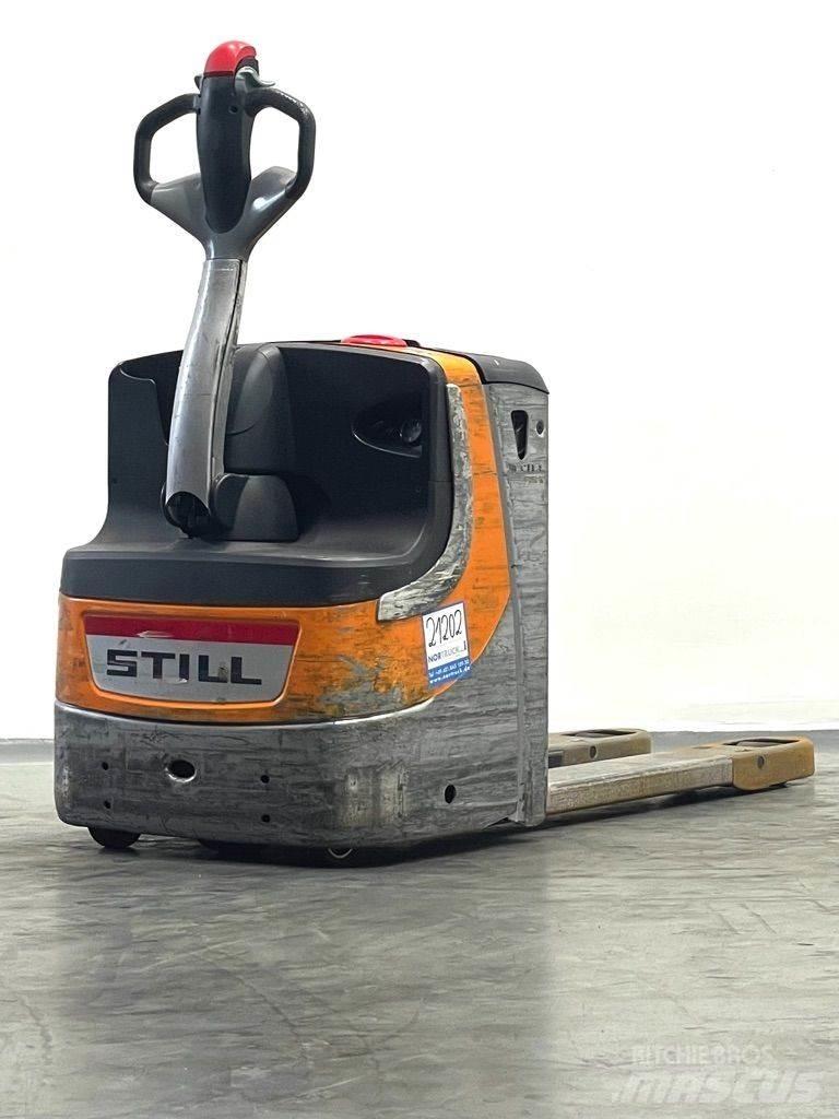 Still EXU16 AC Low lifter