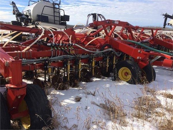 Bourgault 3310 Drills