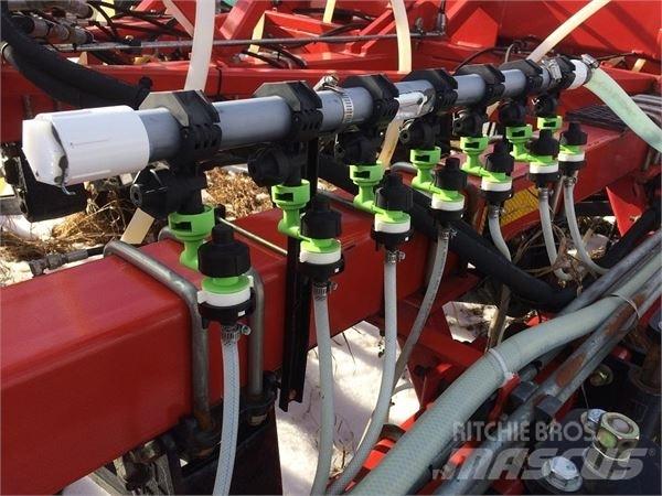 Bourgault 3310 Drills