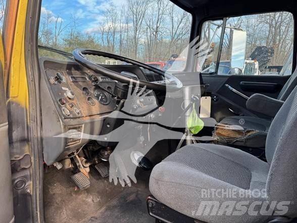 Ford LN8000 Other