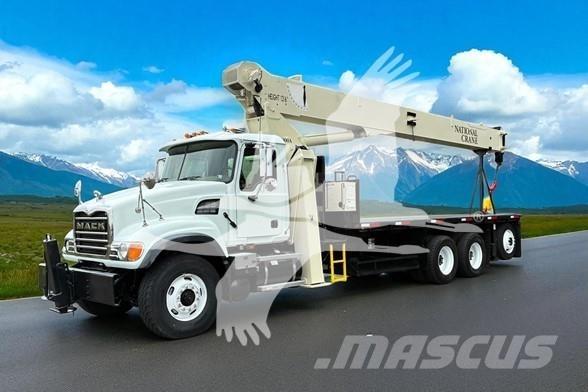 National 900A Truck mounted cranes