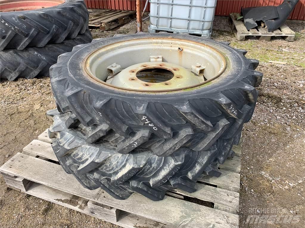  9.5x28 Radodlingshjul Tyres, wheels and rims