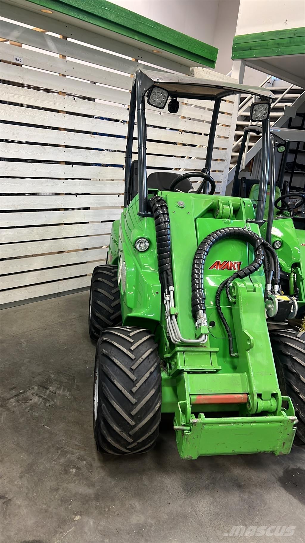 Avant 630 Beg Skid steer loaders
