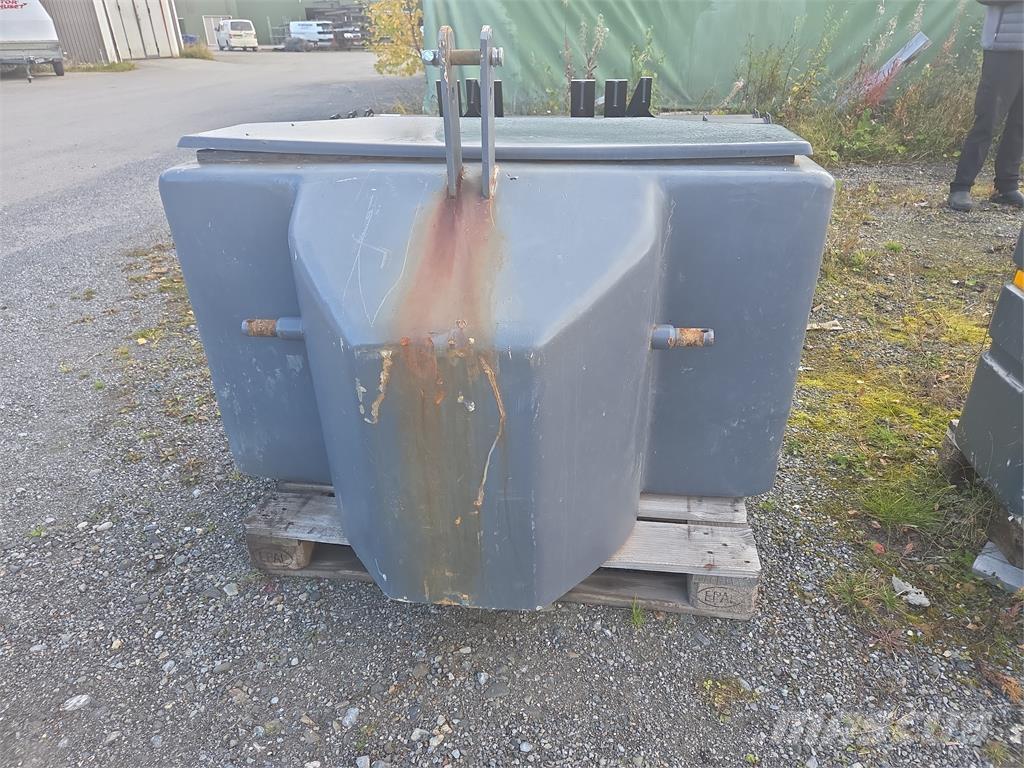  B 1800kg Grey Other tractor accessories