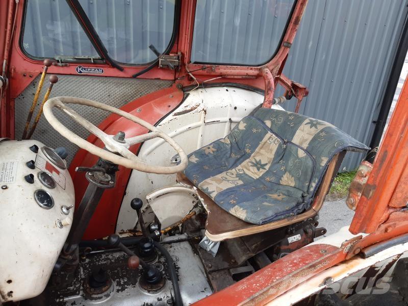 David Brown 880 Tractors