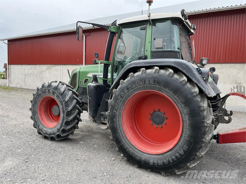 Fendt 820 TRAKTOR Tractors