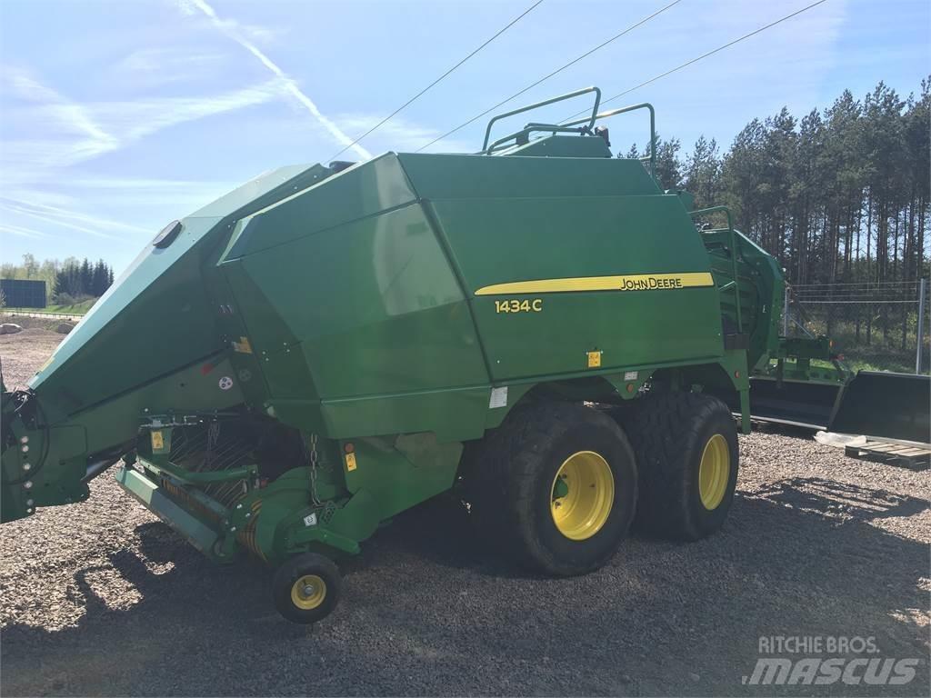 John Deere 1434 Round balers
