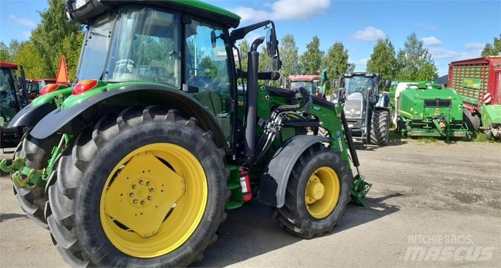 John Deere 5125 R Tractors