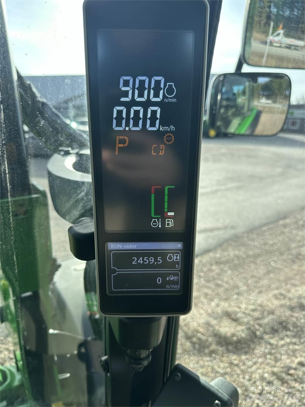 John Deere 5125R Tractors