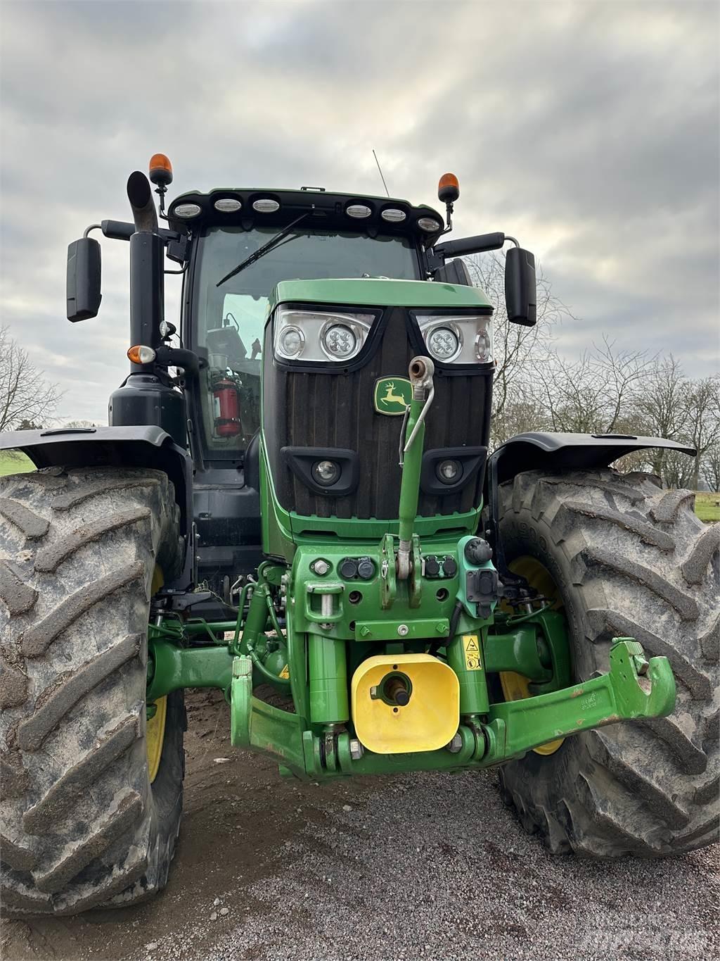 John Deere 6250R Tractors
