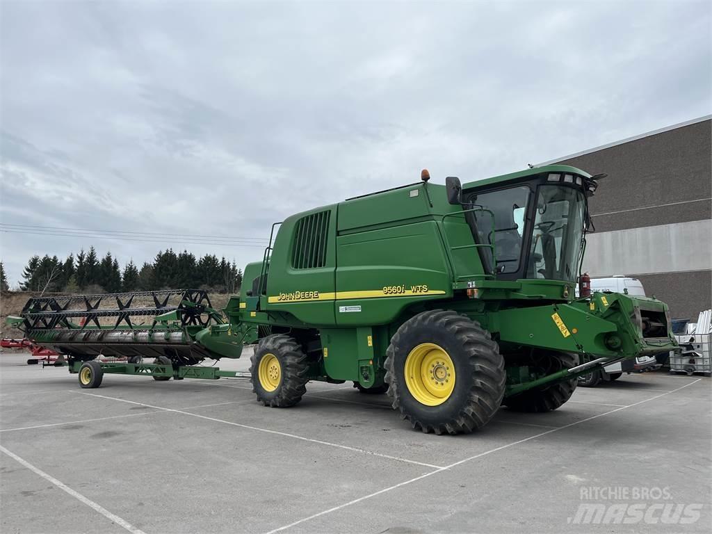 John Deere 9560i WTS Combine harvesters