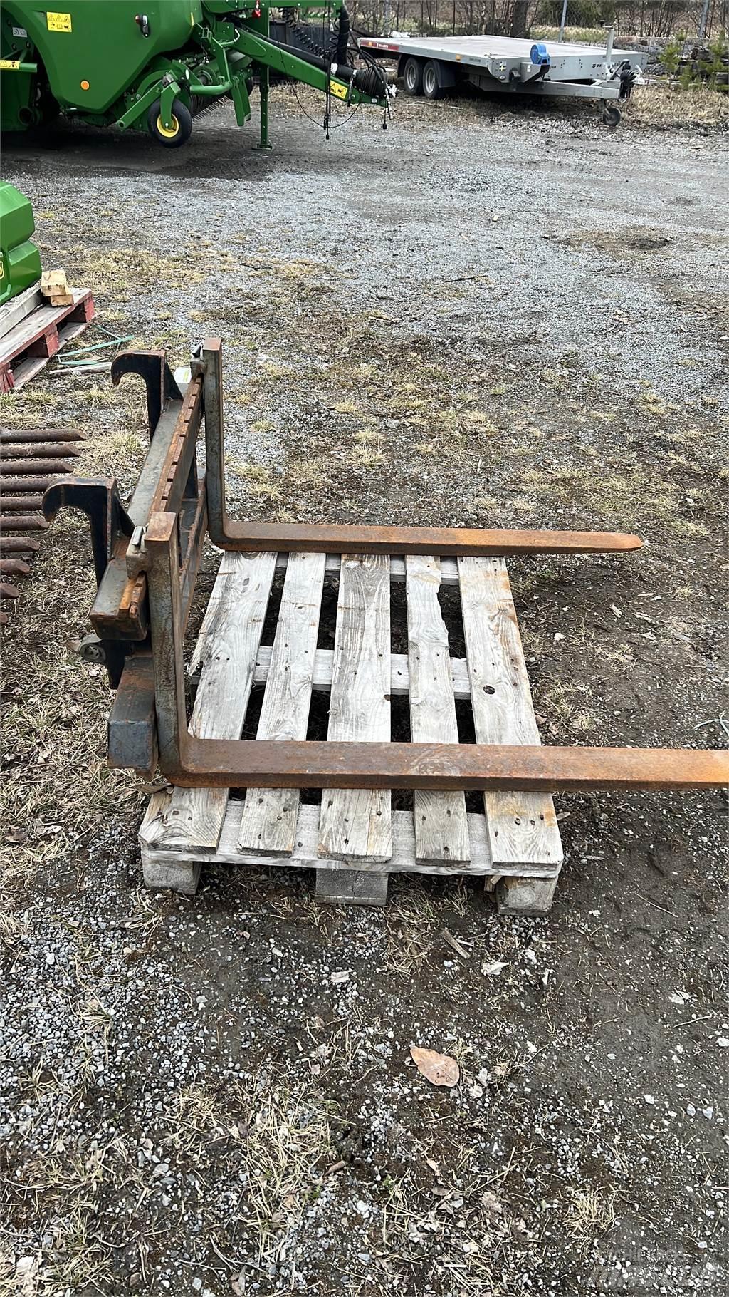 Norje Pallgaffel Other components