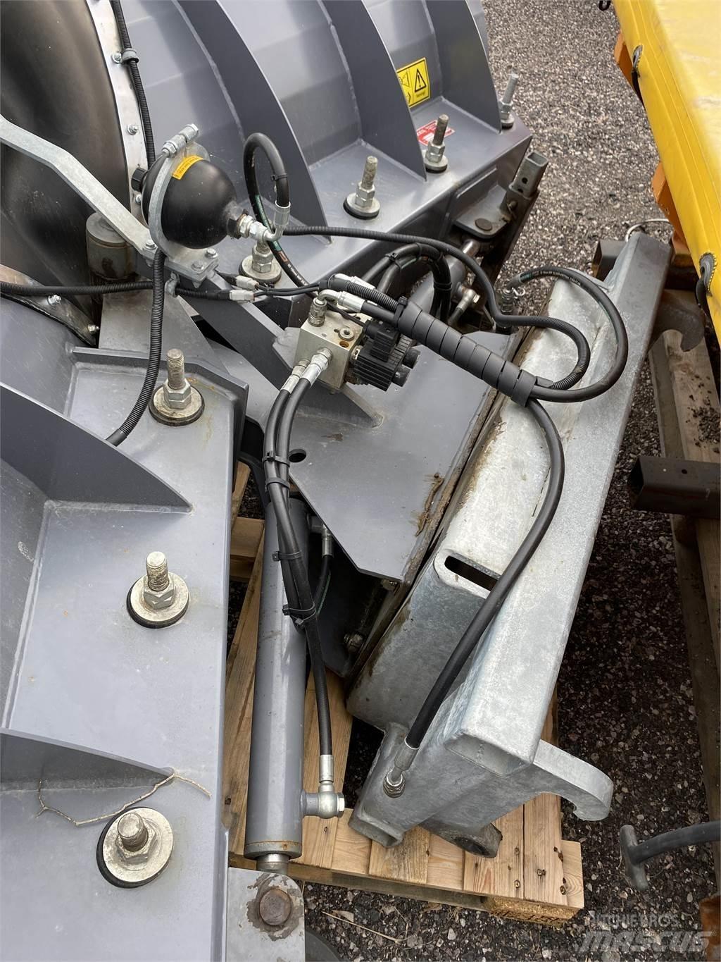 Siringe 280 VIKPLOG Snow blades and plows