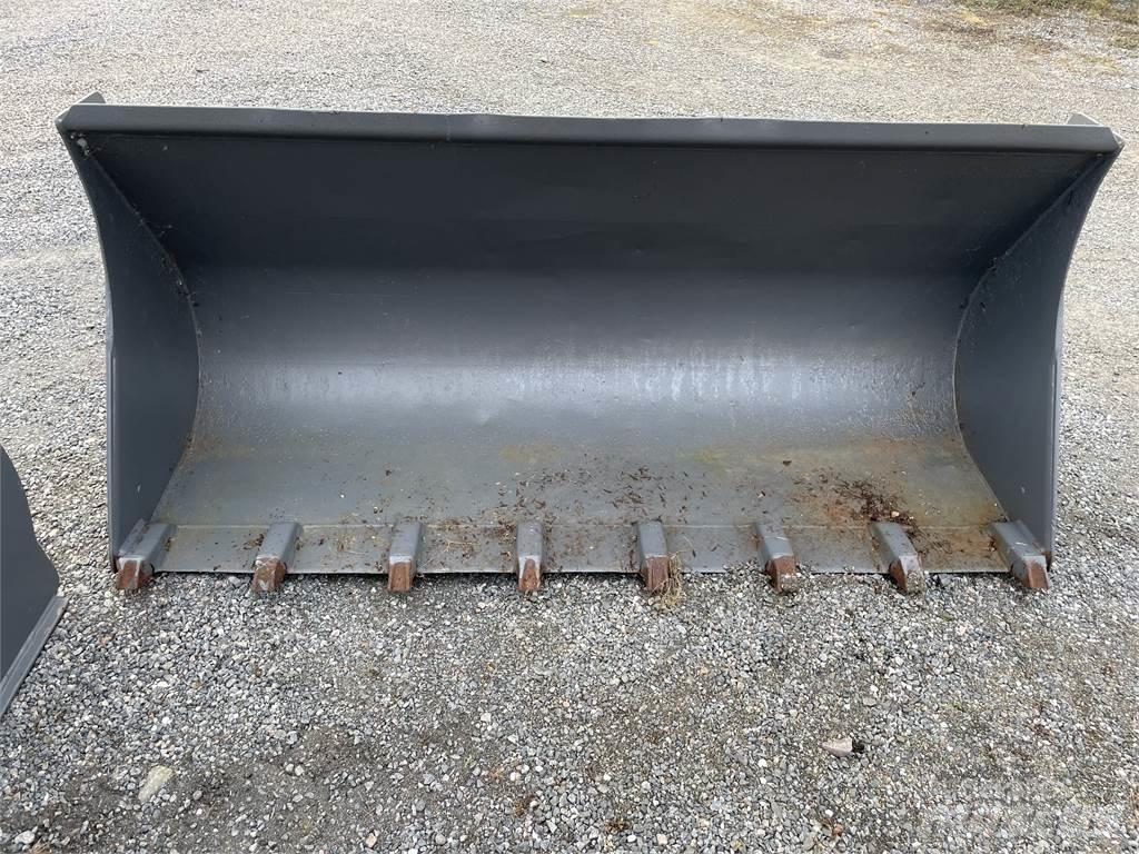  Tandad grusskopa 2250 Other components
