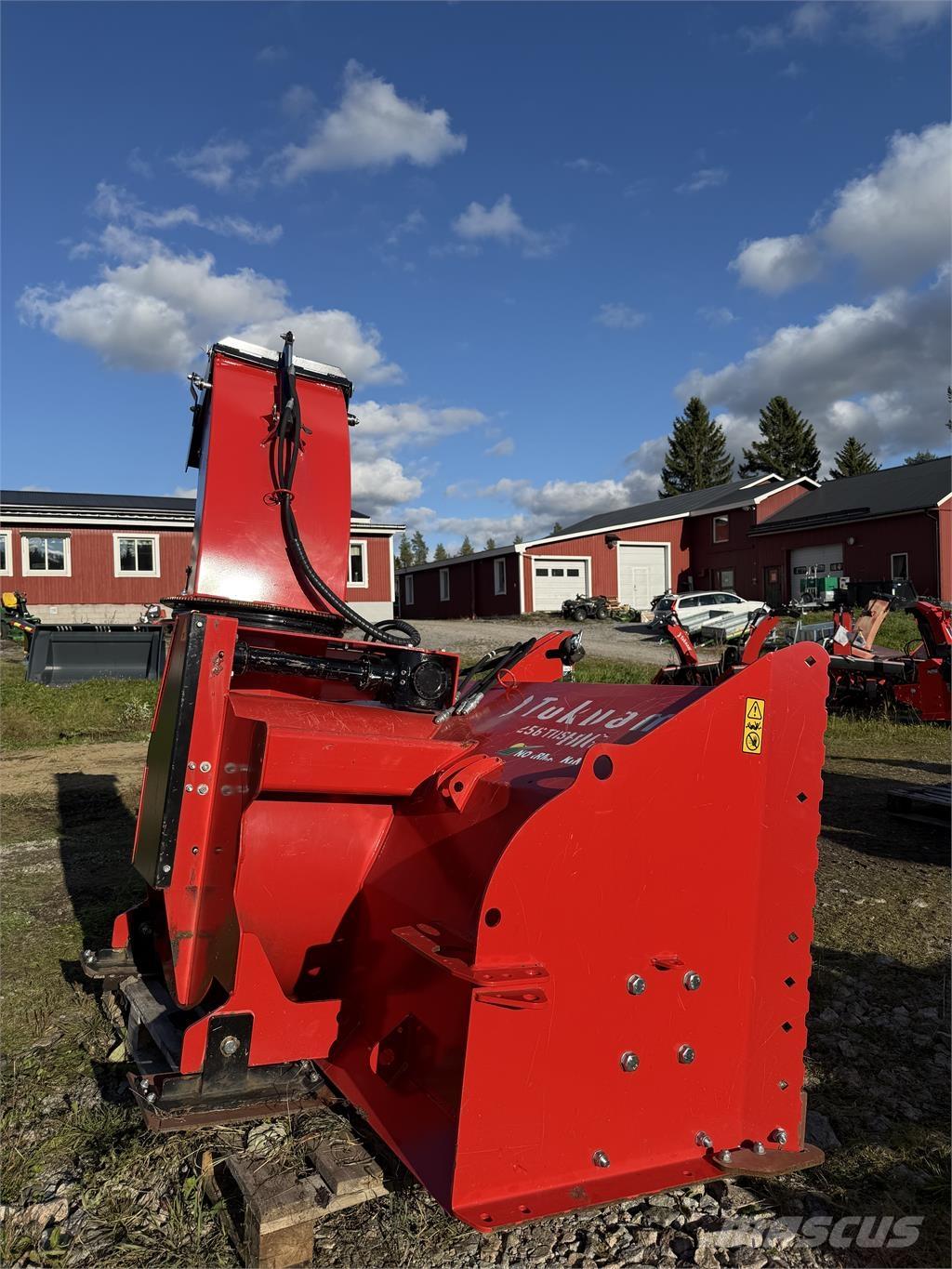 Tokvam 256 THS BIG Snow throwers