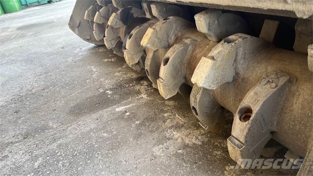  UML DT 200 Other tillage machines and accessories