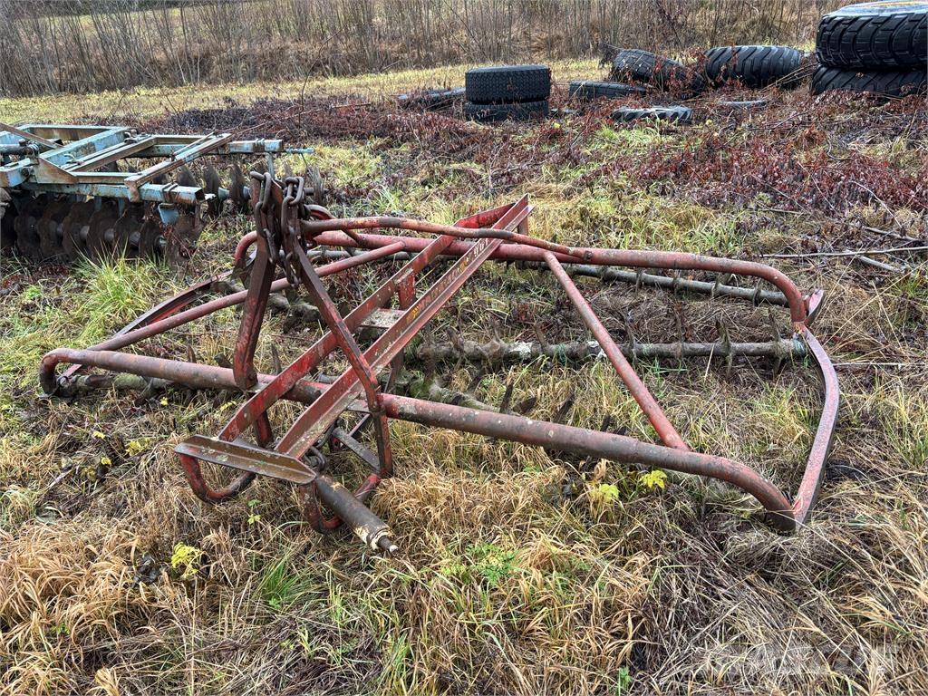 Wärtsilä Spadrullharv Other tillage machines and accessories