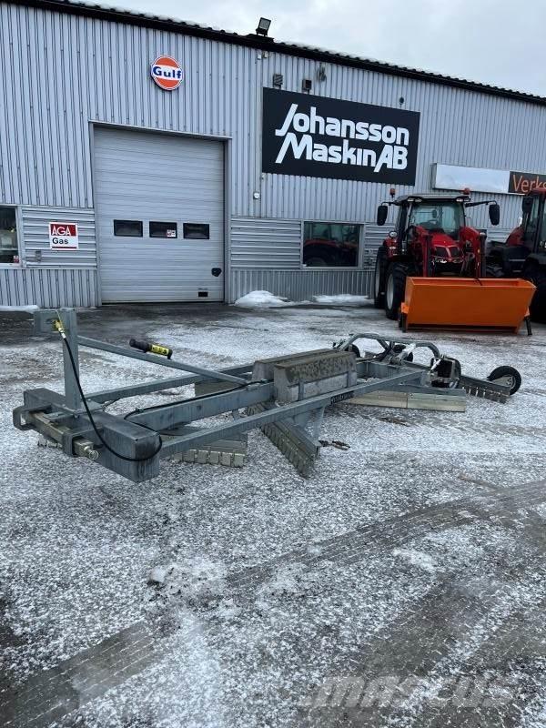 Ysta VÄGSLADD YVL 200 Backhoe