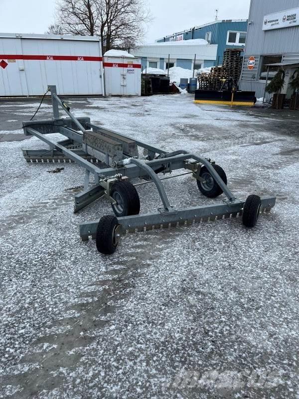 Ysta VÄGSLADD YVL 200 Backhoe