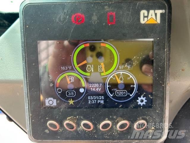 CAT 259D Skid steer loaders