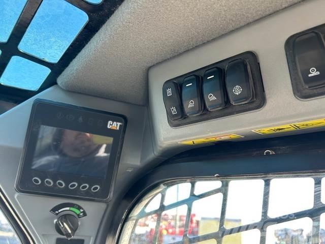 CAT 259D3 Skid steer loaders
