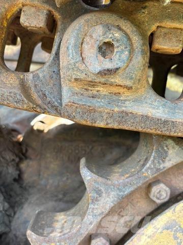 CAT D6D Crawler dozers