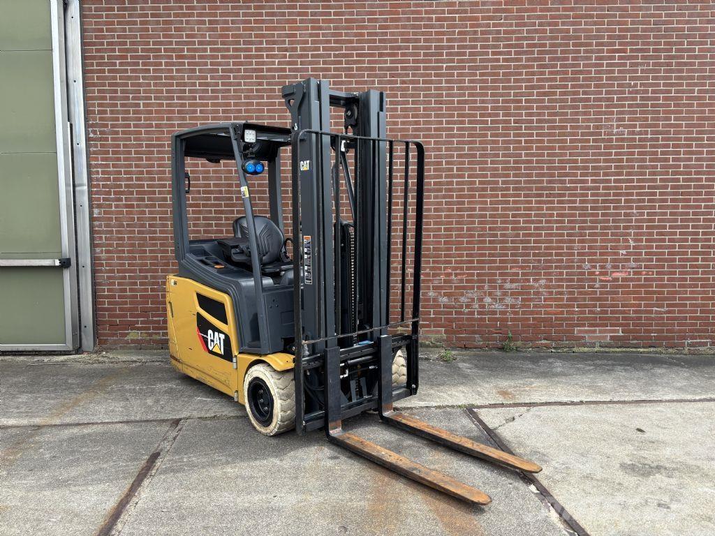 CAT 2ET4000 Electric forklift trucks