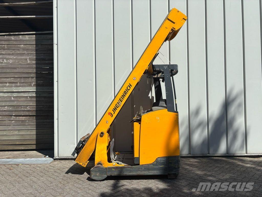 Jungheinrich ETV 216 Reach truck