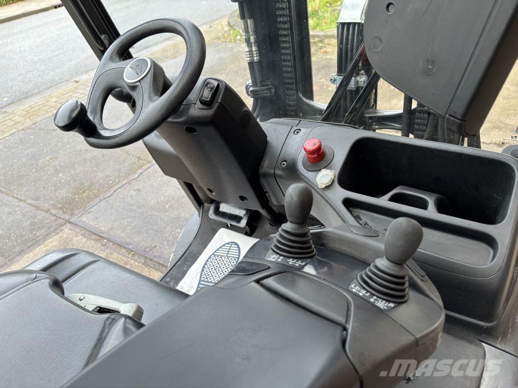 Linde E25L-01 Electric forklift trucks