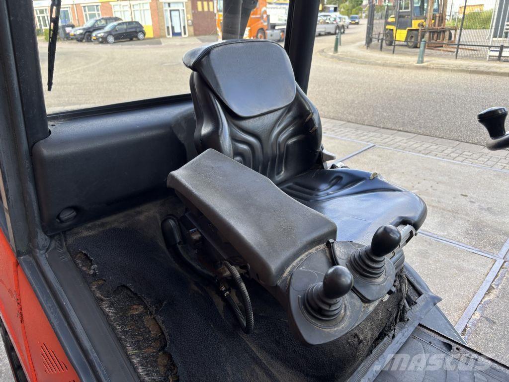 Linde H25D Diesel trucks