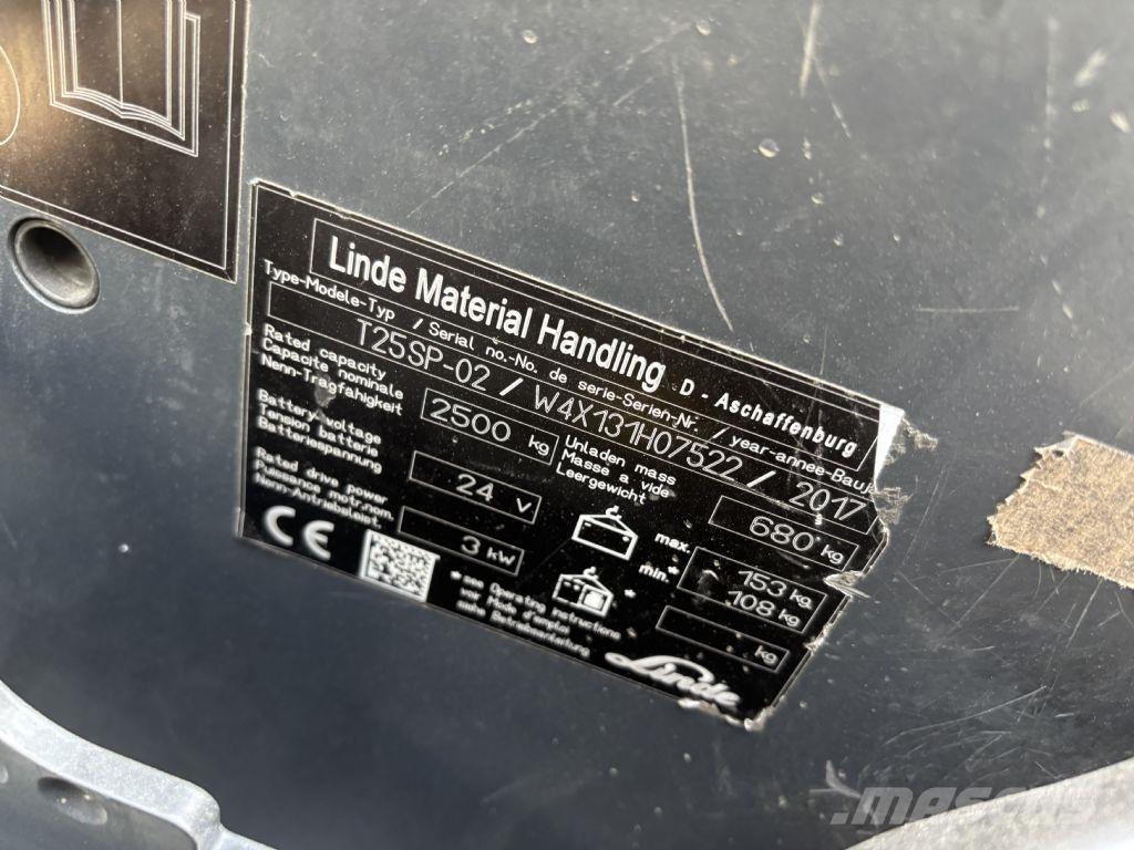 Linde T25SP-02 Self propelled stackers