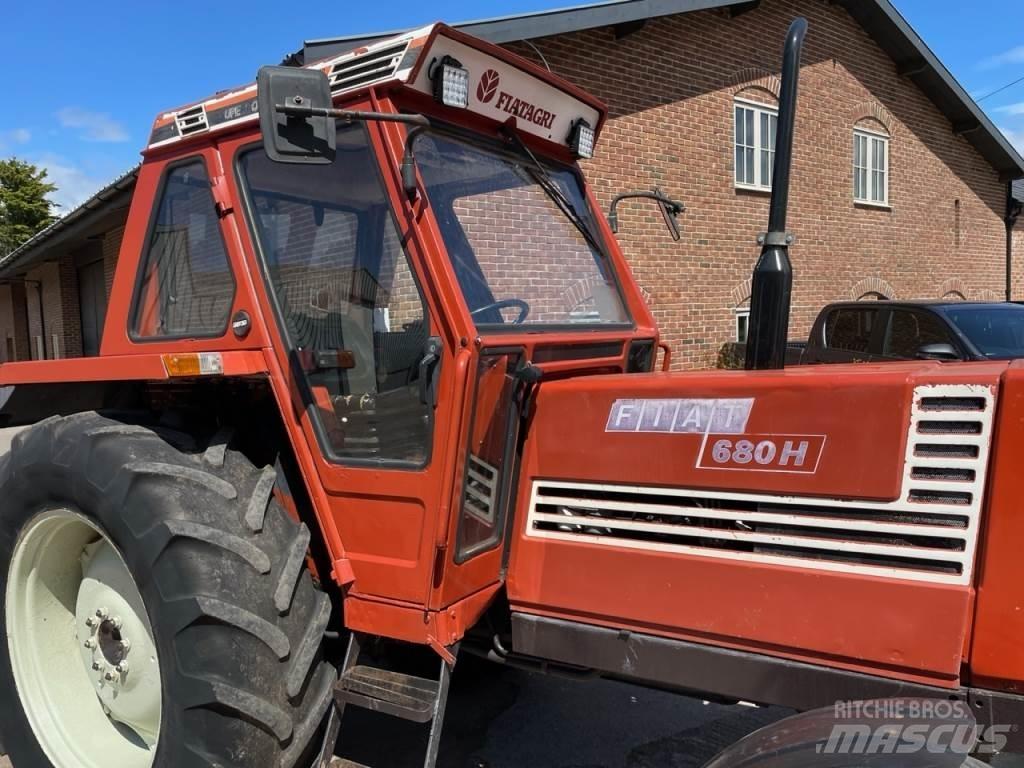 Fiat 680H Tractors
