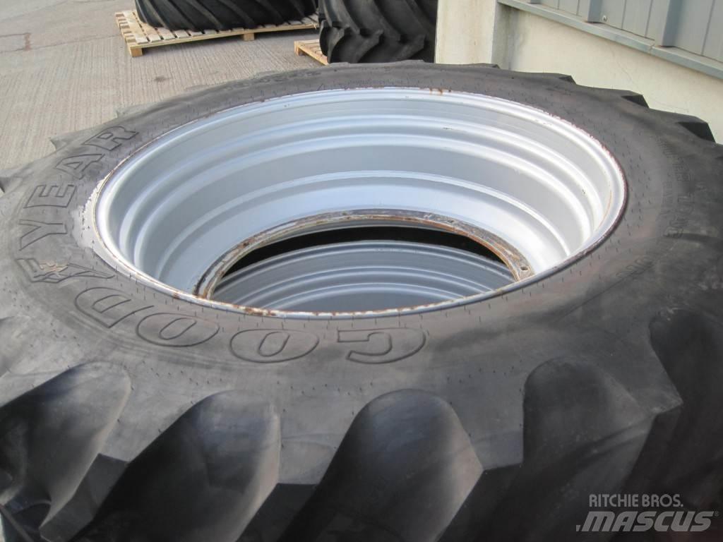Goodyear  Other tractor accessories
