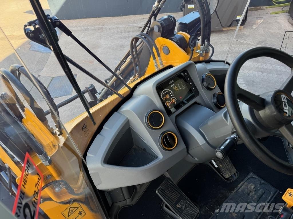 JCB 419S Tractors