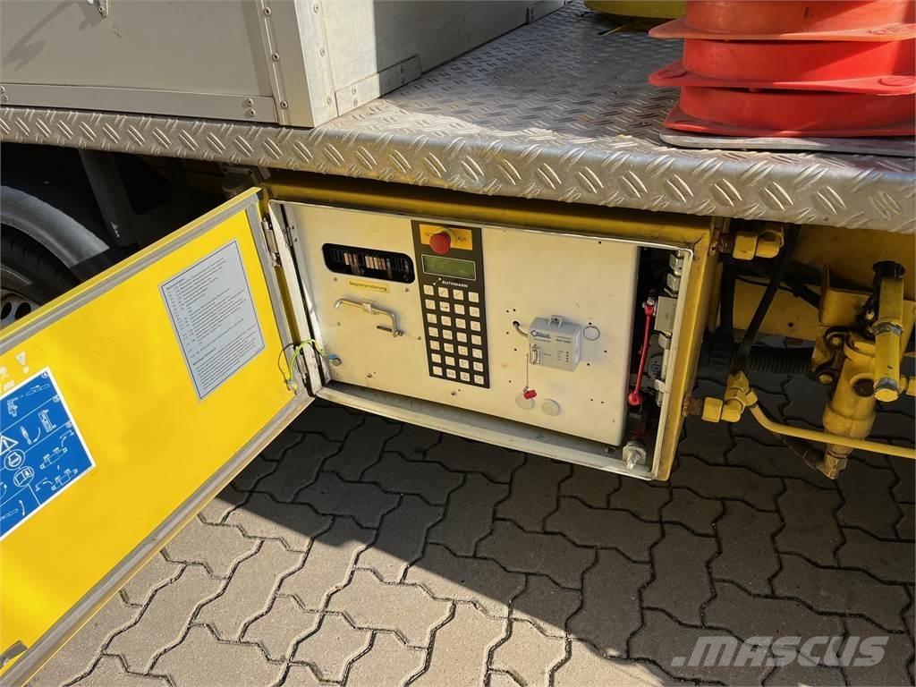 Ruthmann TB 220 Truck mounted platforms