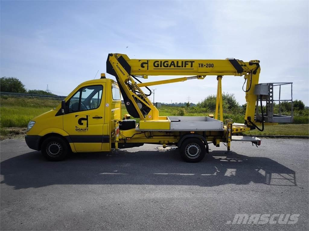 Ruthmann TBR 200 Truck mounted platforms