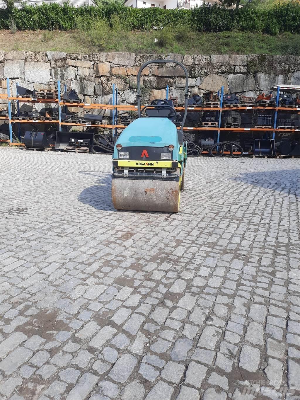 Ammann ARX23 Twin drum rollers