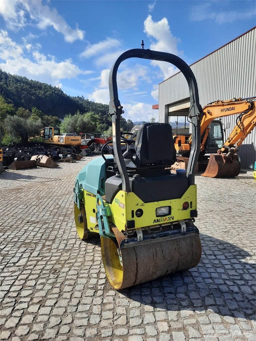 Ammann ARX23 Twin drum rollers