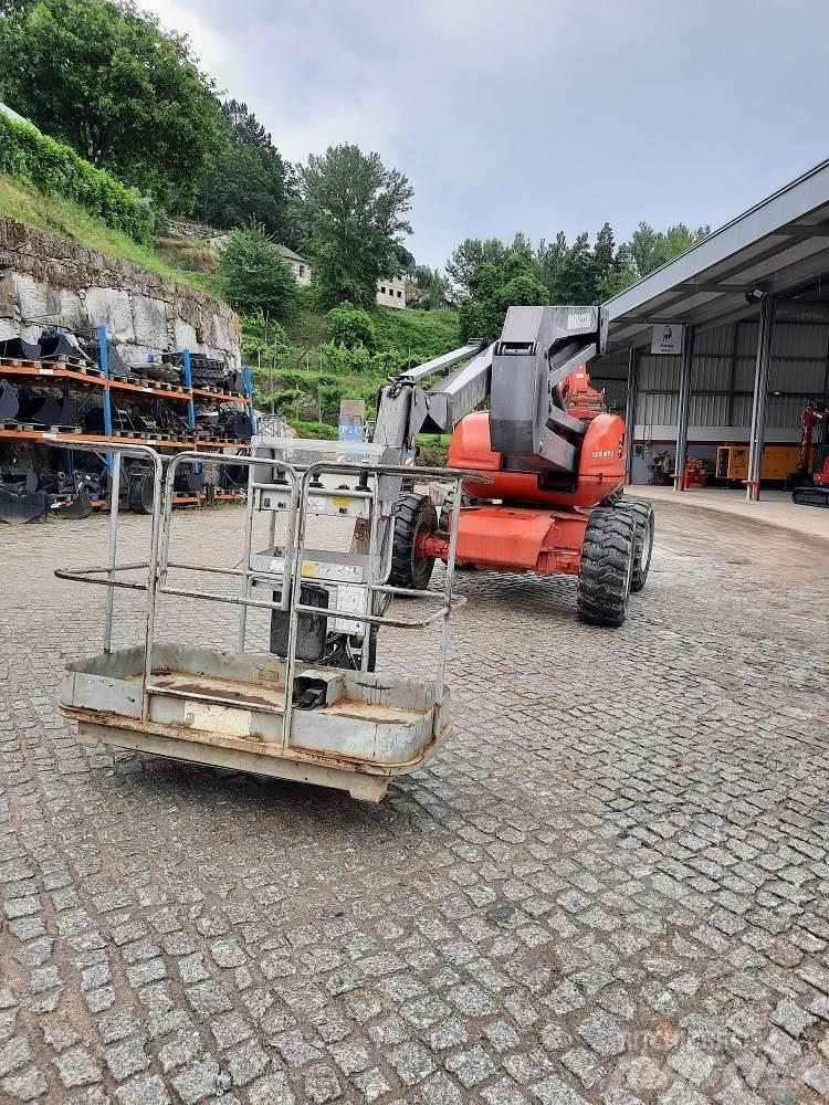 Manitou 165ATJ Platforms