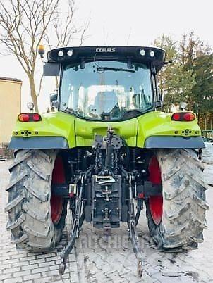 CLAAS ARION 520 Tractors