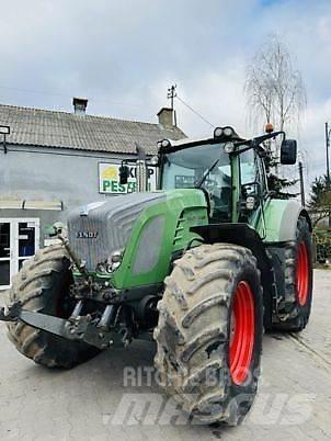 Fendt 933 VARIO Tractors