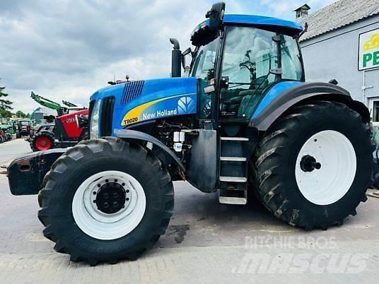 New Holland T8020 Tractors