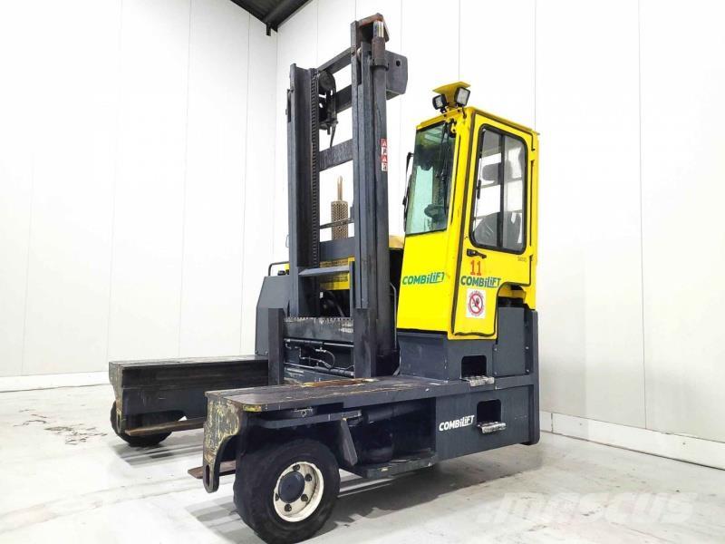 Combilift C7000 4-way reach truck