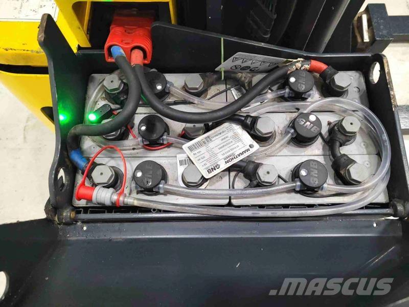 Combilift WR4 Reach stackers