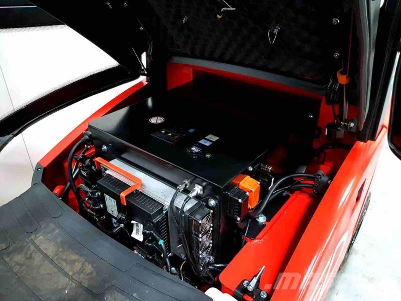 EP EFL253B 205 FC RENTAL Electric forklift trucks